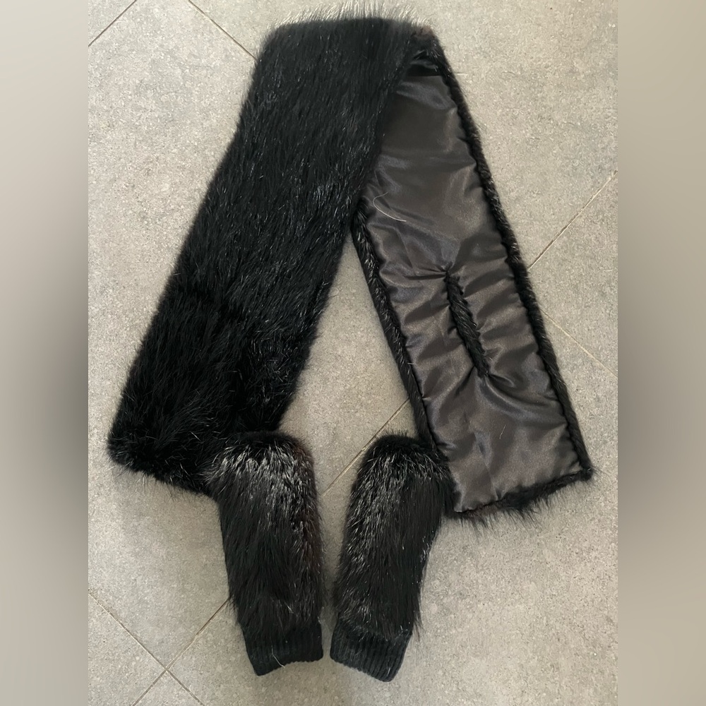 Real  beaver fur scarf and matching mittens.